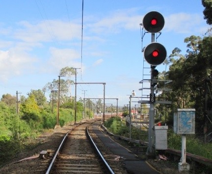 Home arrival signal № 36 at Upper Ferntree Gully