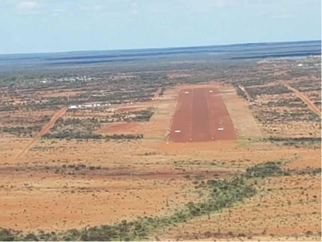 Figure 2: Gable aiming point markers within the runway strip (different airport used by the operator)