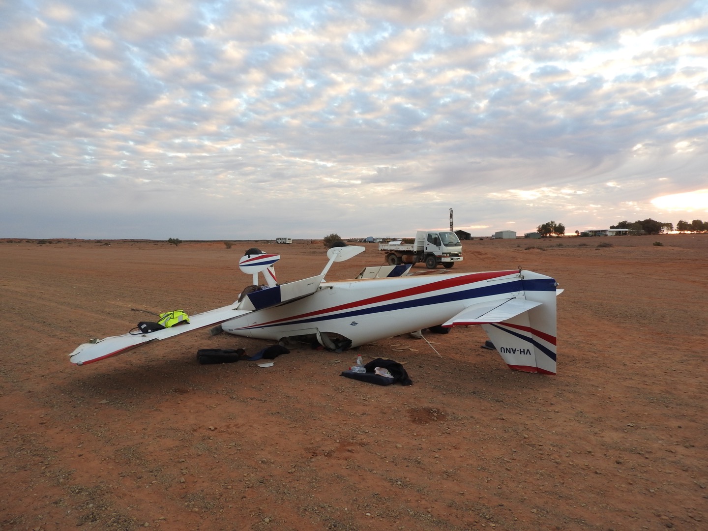 Figure 1: Accident site of VH-ANU.<br />
Source: South Australia Police