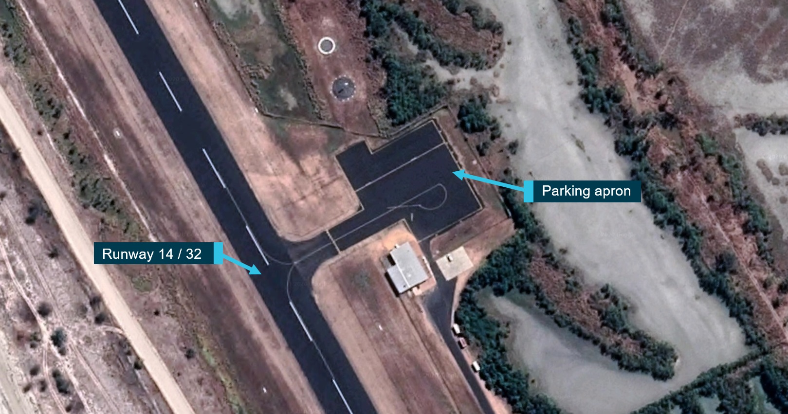 Figure 1: Pormpuraaw Airport, Queensland.<br />
Source: Google Earth, annotated by the ATSB