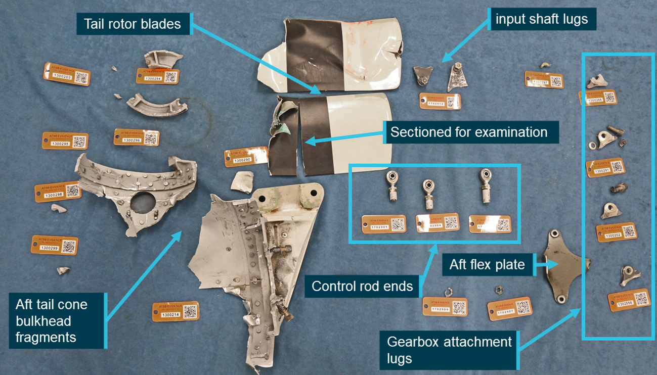 Figure 4: Component fragments recovered for examination.<br />
Source: ATSB