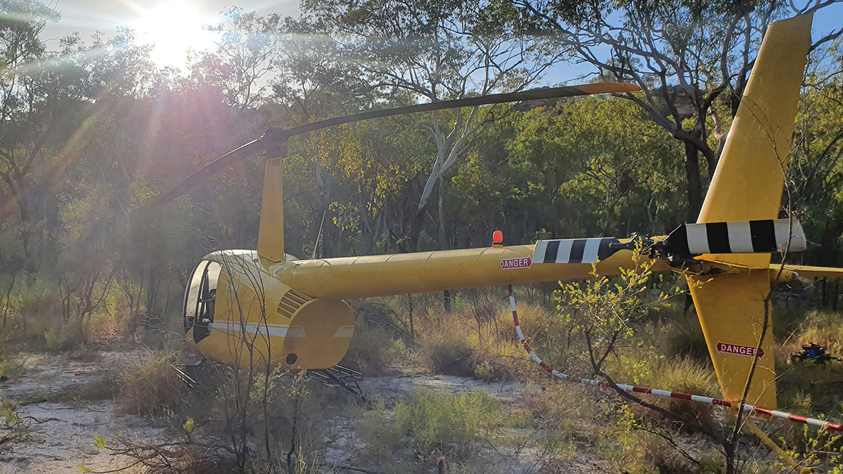 Figure 1: The helicopter in situ after the forced landing.<br />
Source: Operator