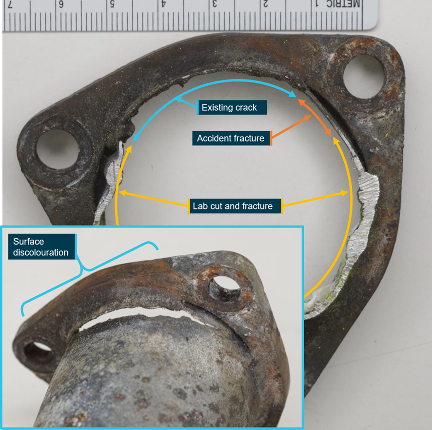 Cylinder 7 exhaust flange (detail E)