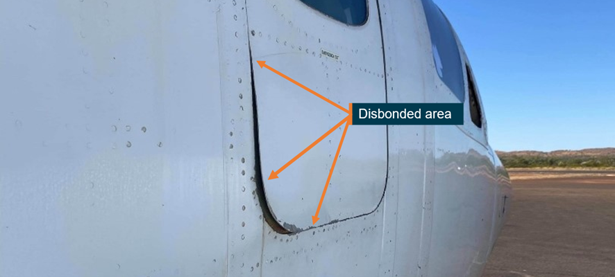 Figure 3: Separation of the emergency exit door outer skin