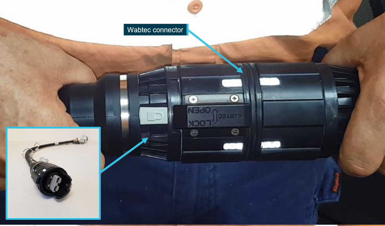 Figure 13: Wabtec inter-car connector