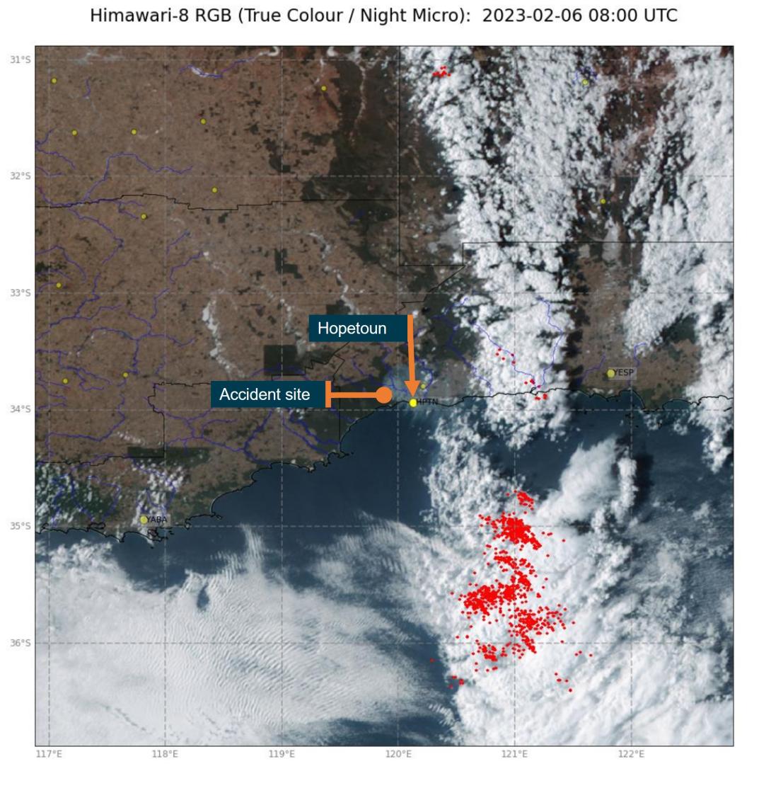 Figure 18: Lightning strikes (red) at 1600