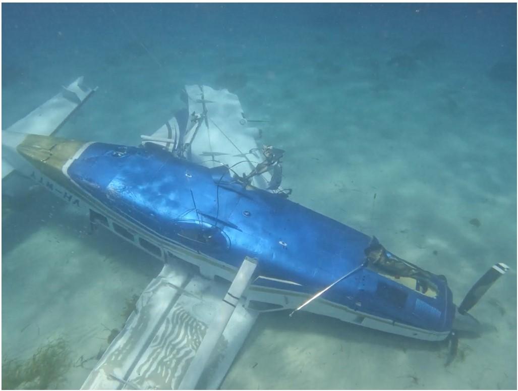 Figure 7: The aircraft sank inverted onto the sea floor within Thomson Bay 